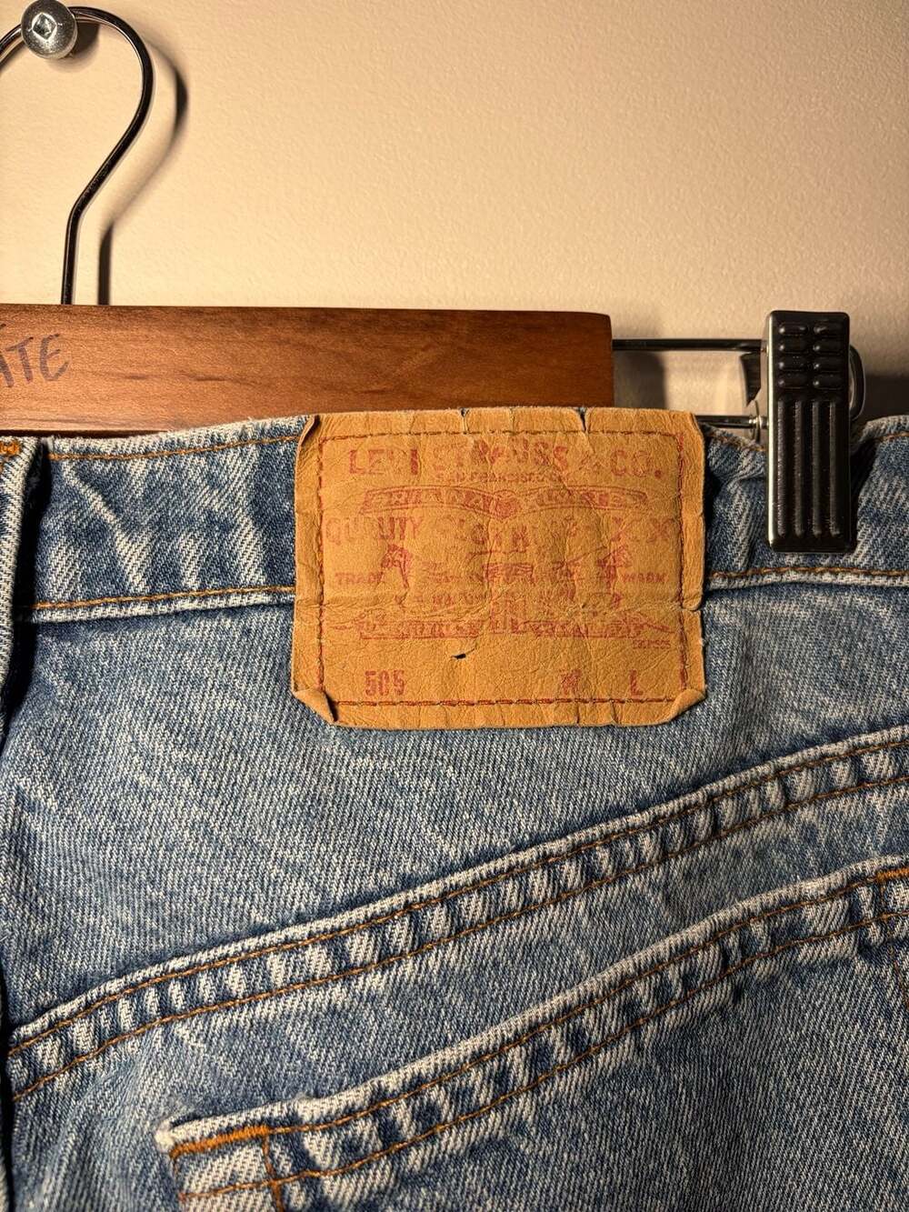 90s Levi's 505 Jeans Blue Denim - Picture 5 of 9